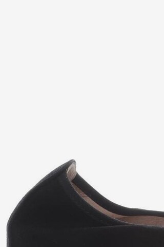 UNISA Flats & Loafers in 37 in Black