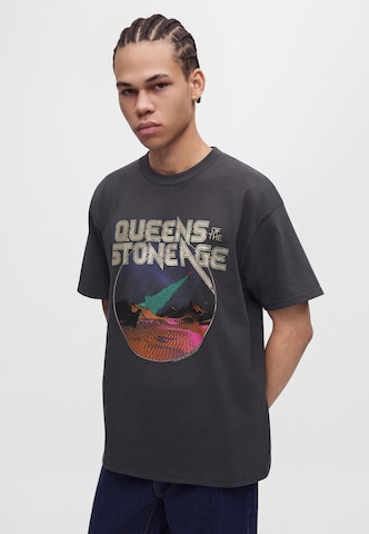 VANS - Camiseta 'Queens Of The Stone Age Desert Sessions' en negro: frente