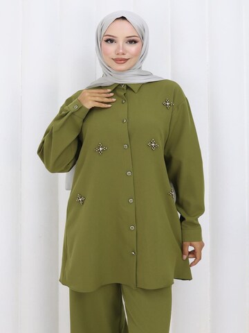 MODAMIHRAM Tunic in Green