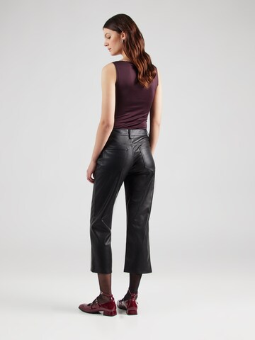 Regular Pantaloni de la TOPSHOP pe negru