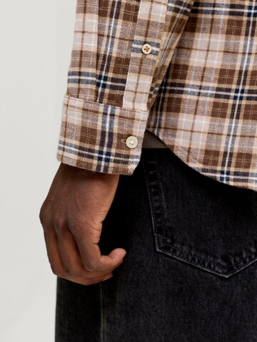 Regular fit Camicia 'JJEField' di JACK & JONES in marrone