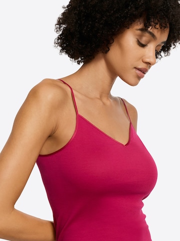 Hanro Spaghettitop ' Cotton Seamless ' in Rot