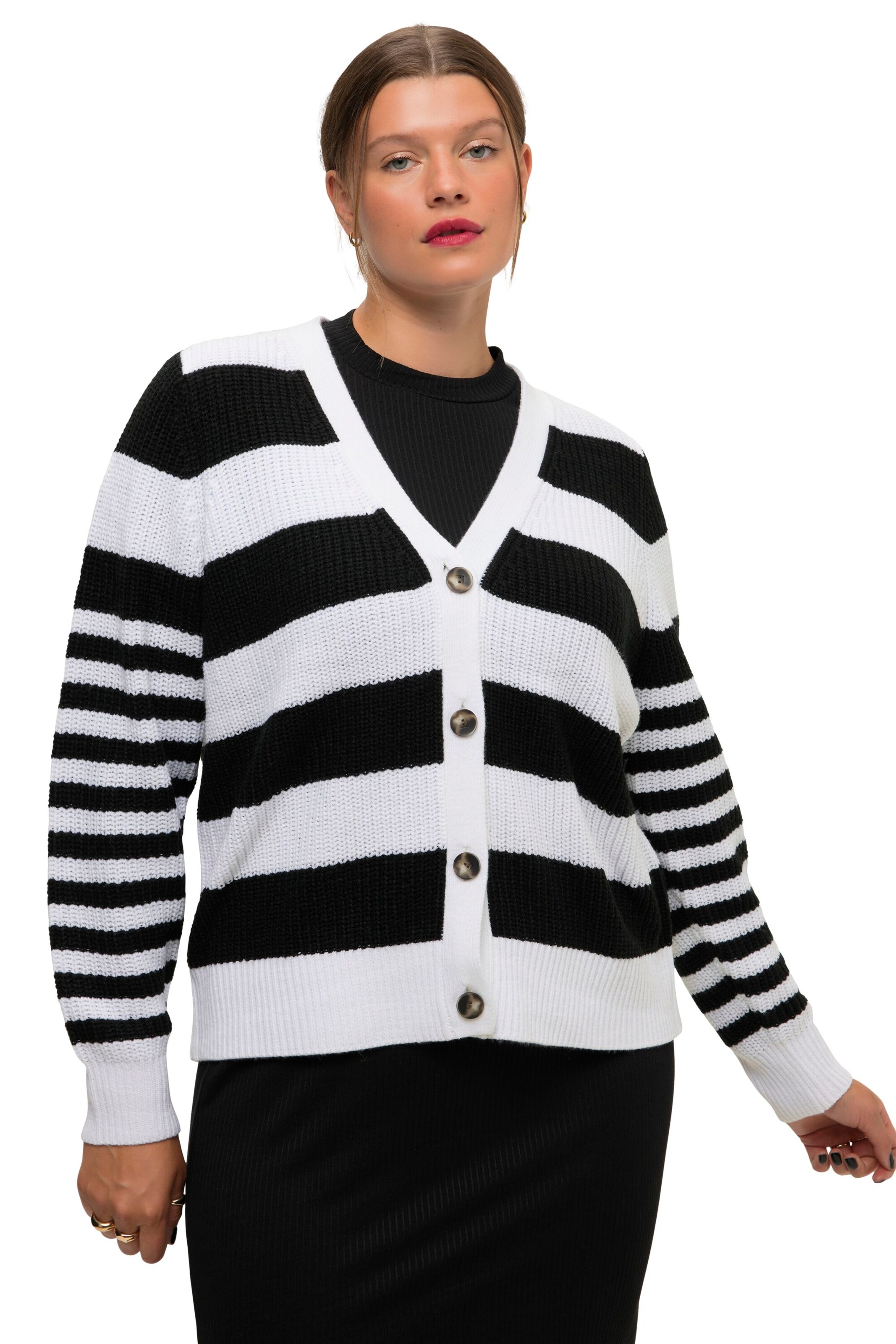 Studio Untold Strickjacke in Schwarz: Vorderseite