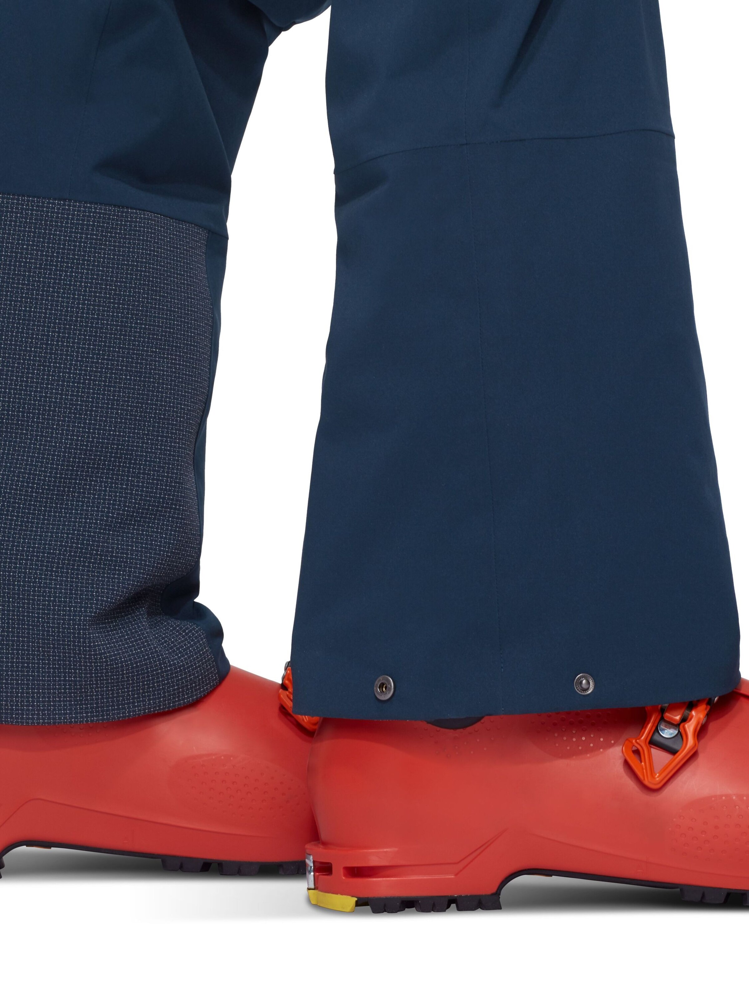 MAMMUT Loose fit Outdoor Pants in Blue