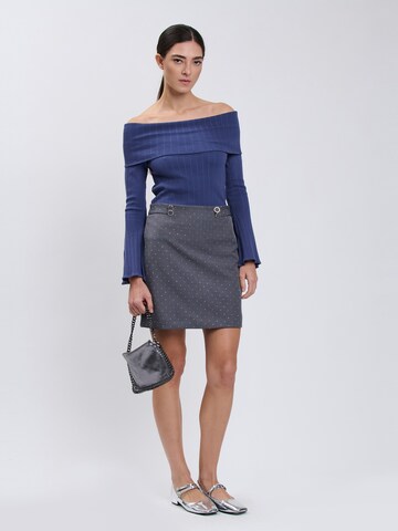 Influencer Pullover in Blau
