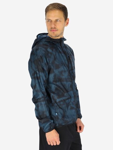 SWEDEMOUNT Athletic Jacket in Blue