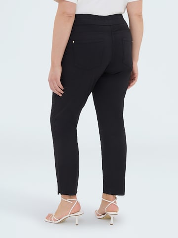 Skinny Pantalon Fiorella Rubino en noir