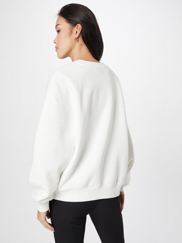 Gina Tricot Sweatshirt 'Riley' in Weiß