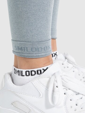 Smilodox Skinny Sporthose 'Amaze Pro' in Grau