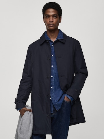 MANGO MAN Between-Seasons Coat 'EASTON' in Blue: front