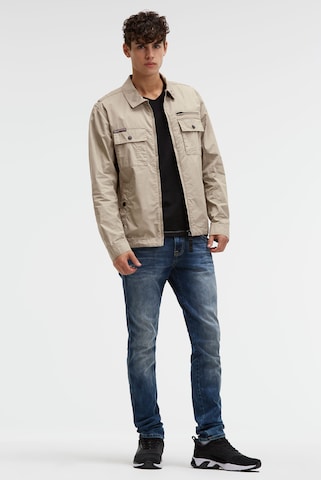 CAMP DAVID Between-Season Jacket in Beige