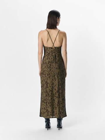 Robe OBJECT en marron