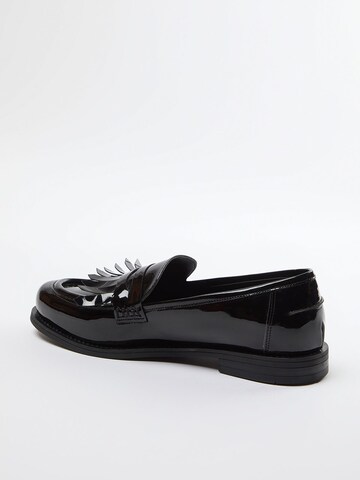 Chaussure basse Trendyol en noir
