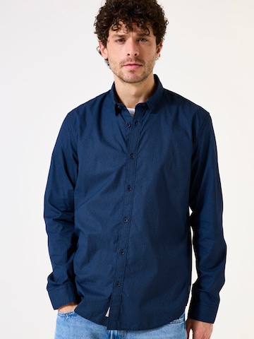 Coupe regular Chemise GARCIA en bleu : devant