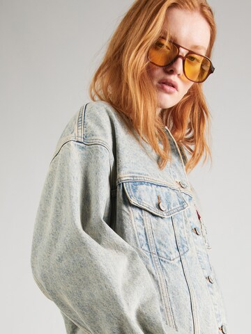 LEVI'S ® Between-Season Jacket '90s Trucker' in Blue