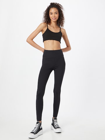Girlfriend Collective Skinny Sportovní kalhoty – černá