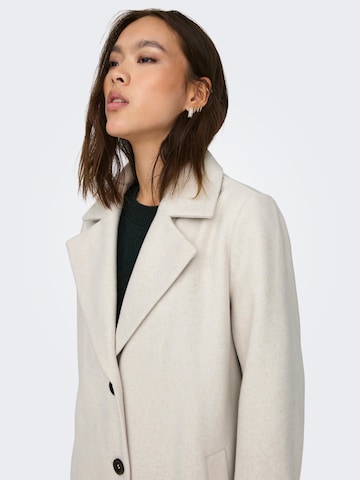 Manteau mi-saison 'EMMA' ONLY en blanc