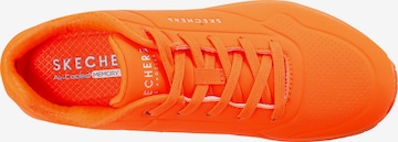 SKECHERS Sneaker in Orange