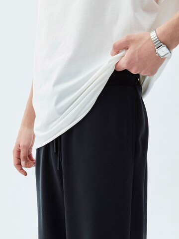 VAMOS CLO Wide Leg Housut 'Detroit' värissä musta