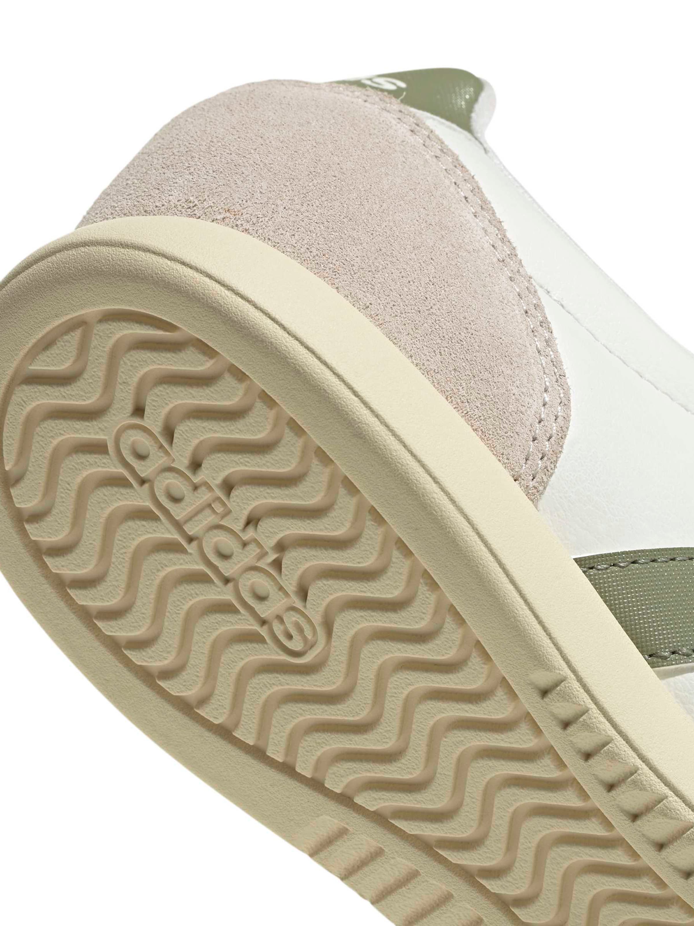 ADIDAS SPORTSWEAR Låg sneaker 'BARREDA LO' i beige