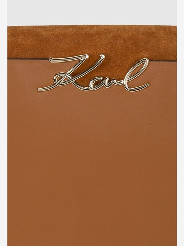 Karl Lagerfeld Handbag 'Karl Lagerfeld Sac à poignée supérieure K/Signature Tan Foncé' in Brown