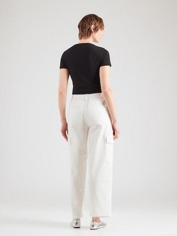 Regular Pantalon cargo Calvin Klein Jeans en blanc