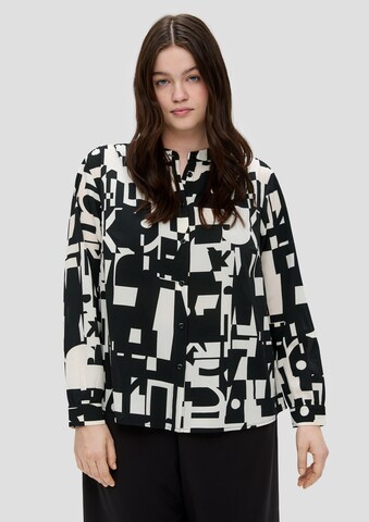 QS Blouse in Zwart: voorkant