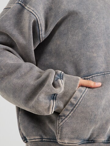 WEEKDAY Sweatjacke in Blau