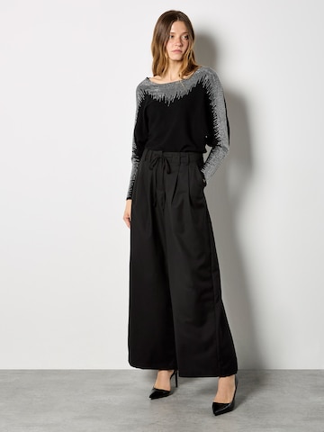 Pull-over ' ' Apricot en noir