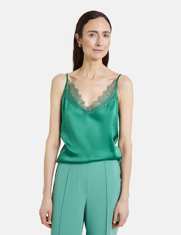 GERRY WEBER Blouse in Green: front