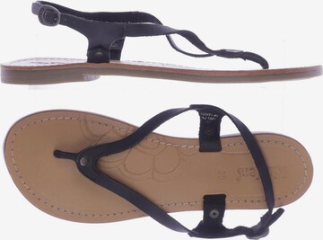 Kickers Sandalen 38 in Schwarz: predná strana