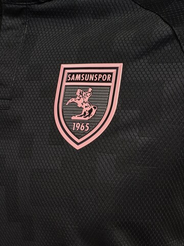 Hummel Performance shirt in Black