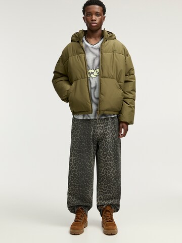 Pull&Bear Winter Jacket in Green