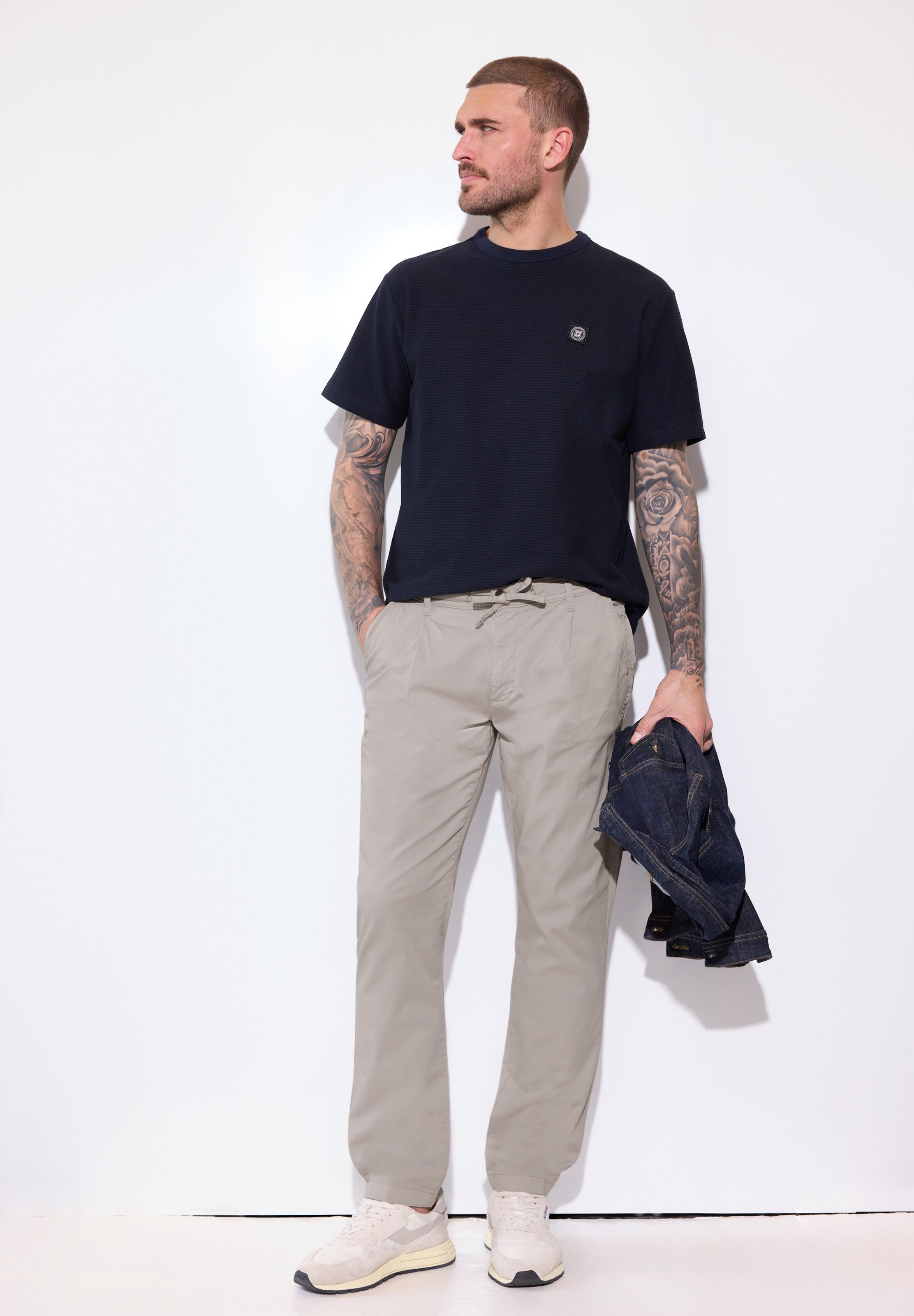Street One MEN Regular Chino Pants in Grey: front