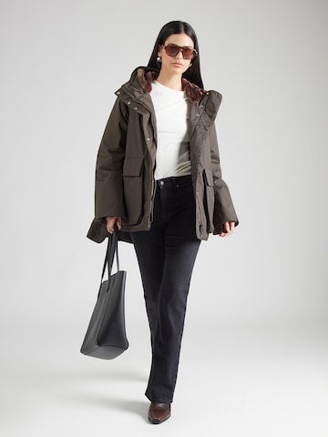 Embassy of Bricks and Logs Téli dzseki 'Alma' - zöld