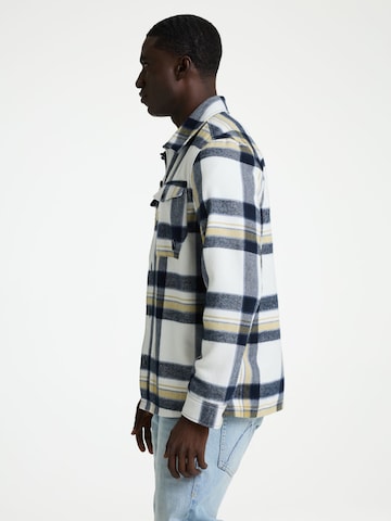 CHASIN' Shirt 'Stryke Nobi' in Mischfarben