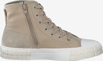 s.Oliver Sneaker in Beige