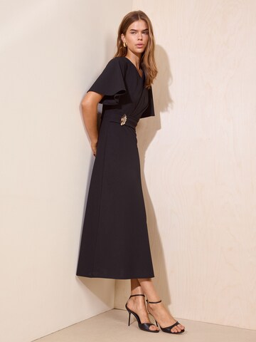 Friends Like These Kleid in Schwarz