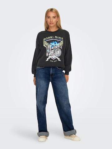 ONLY Sweatshirt 'LUCINDA' in Schwarz