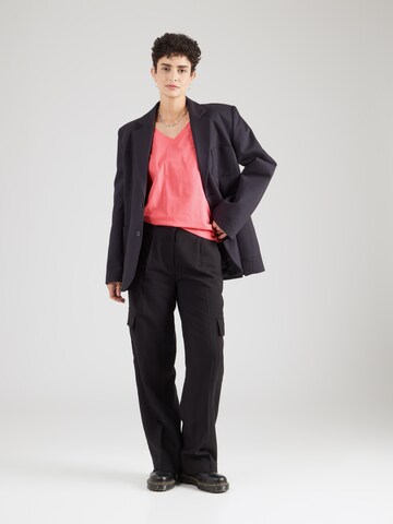 PIECES - Camiseta 'PCRIA' en rosa