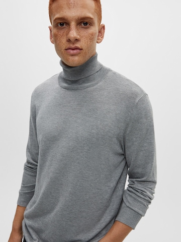 Pull&Bear Sweter w kolorze szary