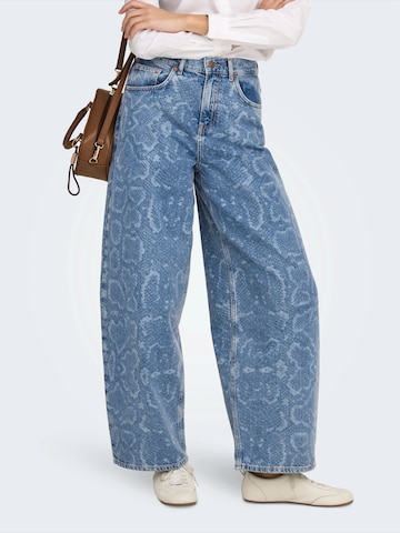 Baggy Jean 'ONLTAYLOR SNAKE' ONLY en bleu : devant