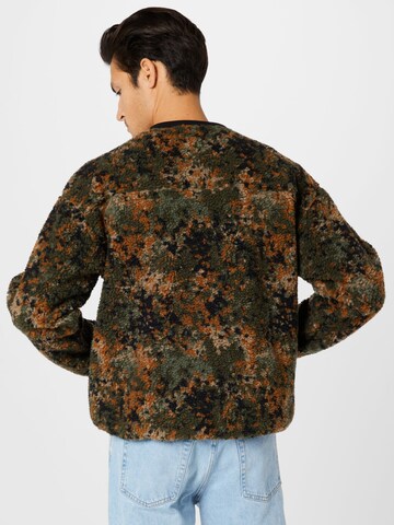 LEVI'S ® Pullover 'Levi's® Men's New Seasonal 1/4 Zip Sweatshirt' in Grün
