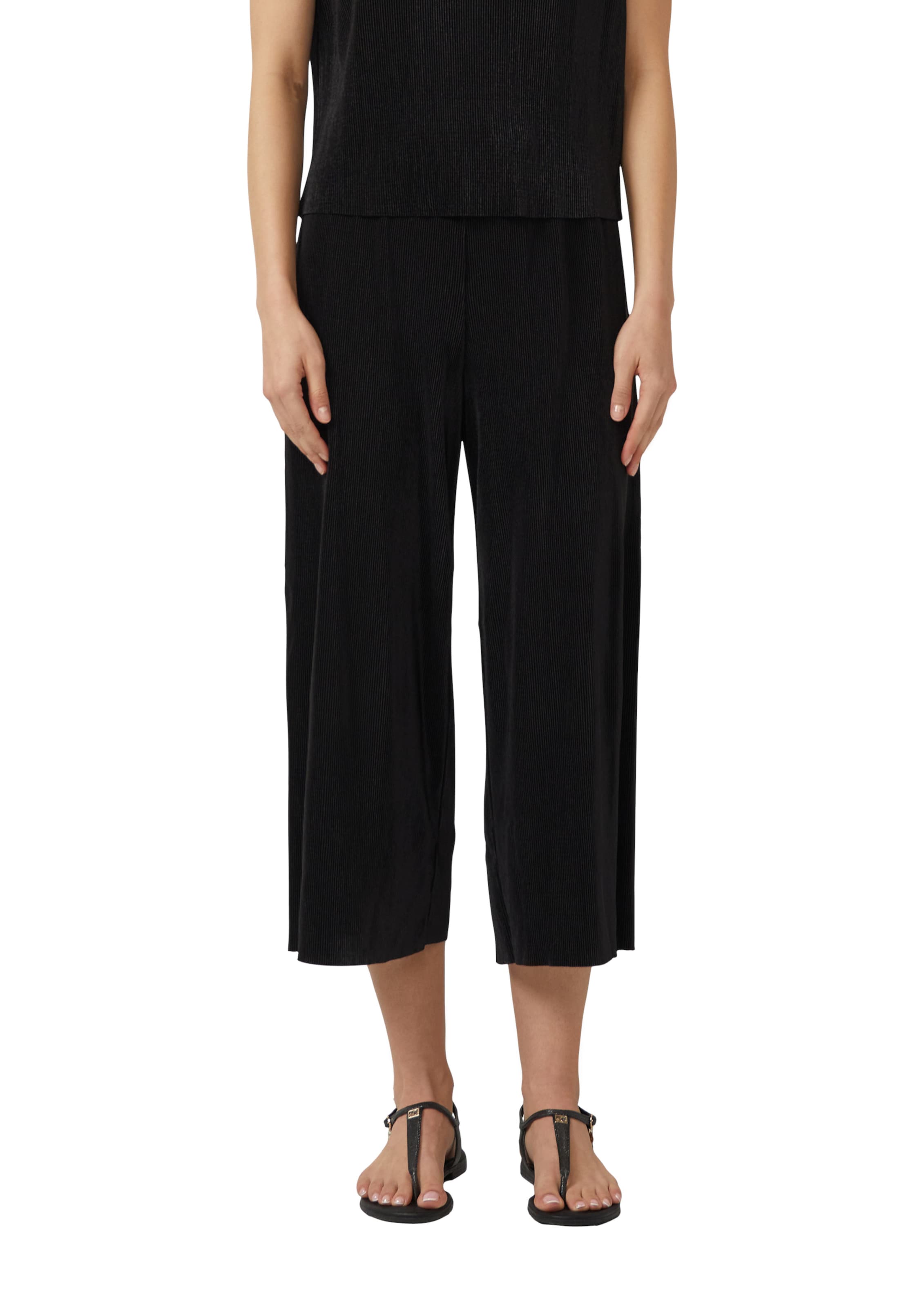 s.Oliver Wide Leg Hose in Schwarz