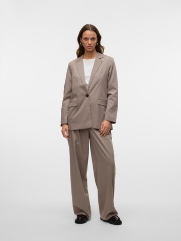 VERO MODA - Blazer 'VMNila' en gris