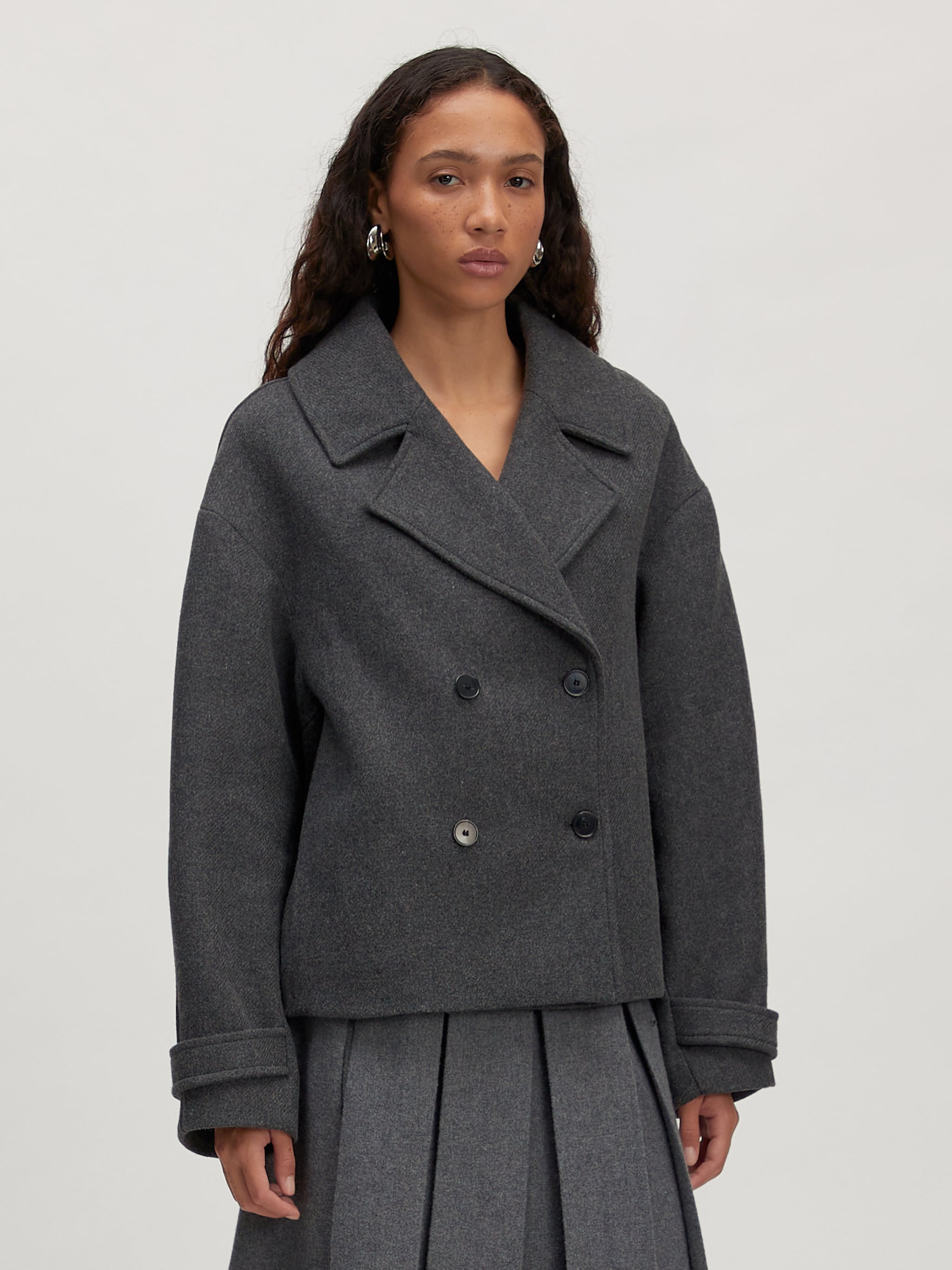 EDITED Productos Chaqueta de entretiempo 'Julie' gris oscuro