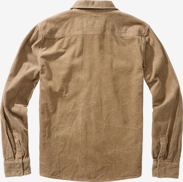 Brandit - Ajuste regular Camisa en beige