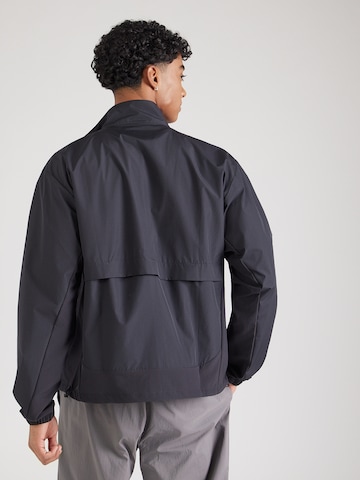 new balance Sportovní bunda – černá