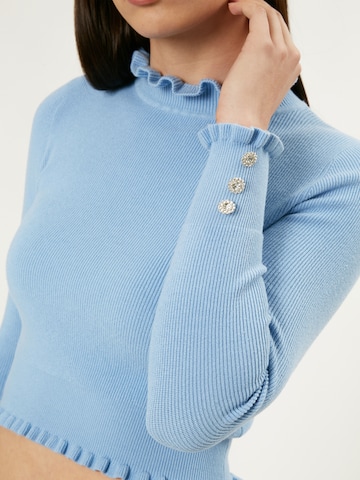 Influencer Pullover in Blau