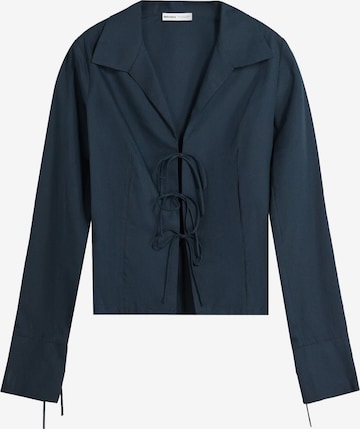 Bershka Bluse in Blau: Vorderseite